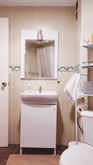 טורמולינוס Bonito Apartamento De Dos Dormitorios En El Centro Y Calle San Miguel מראה חיצוני תמונה